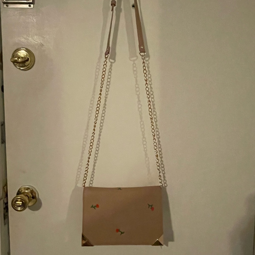 Urban Expressions Floral Crossbody Purse